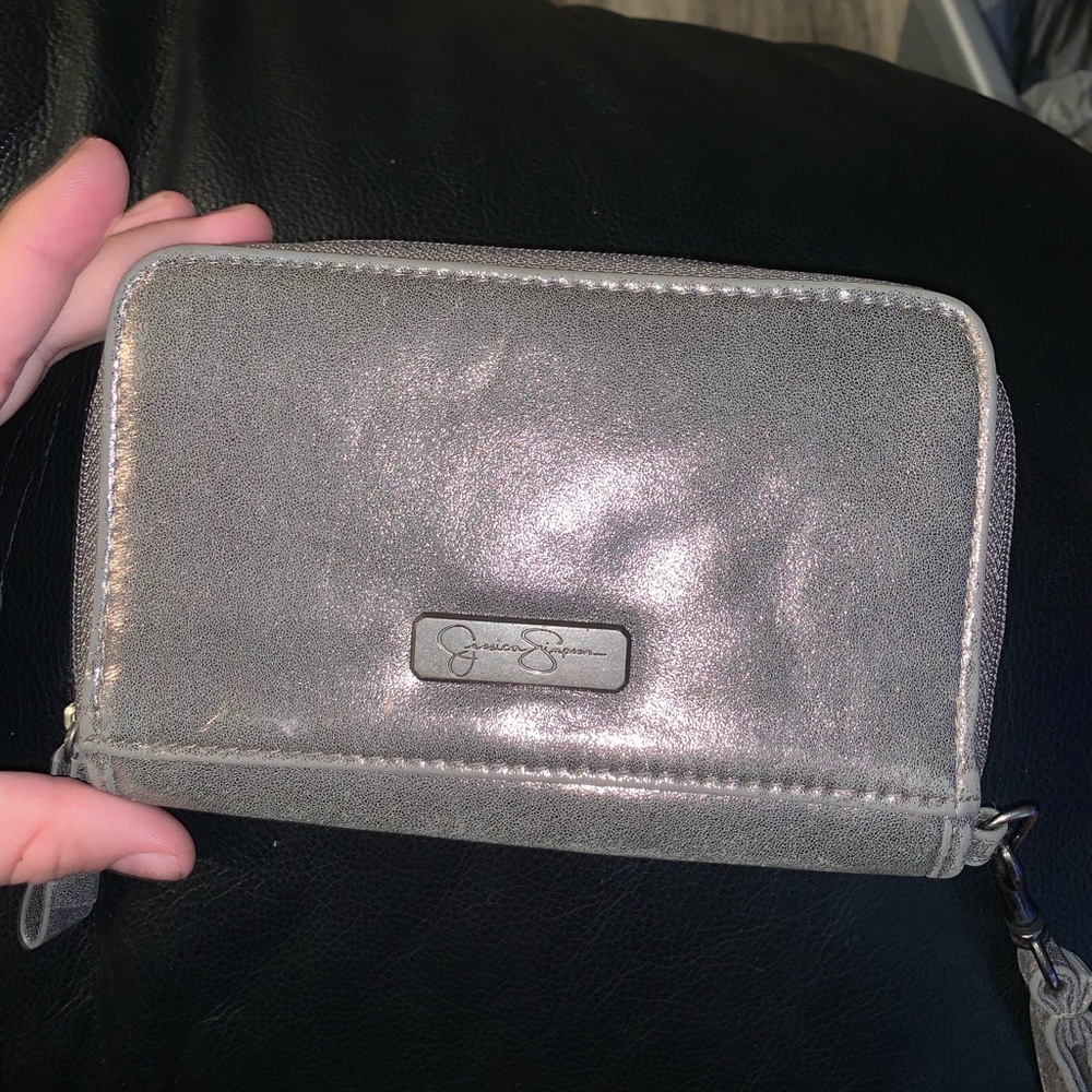 Jessica Simpson wallet